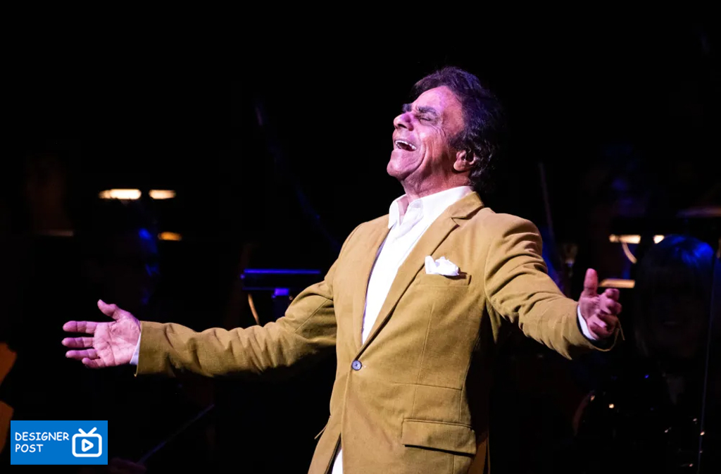 johnny mathis retires