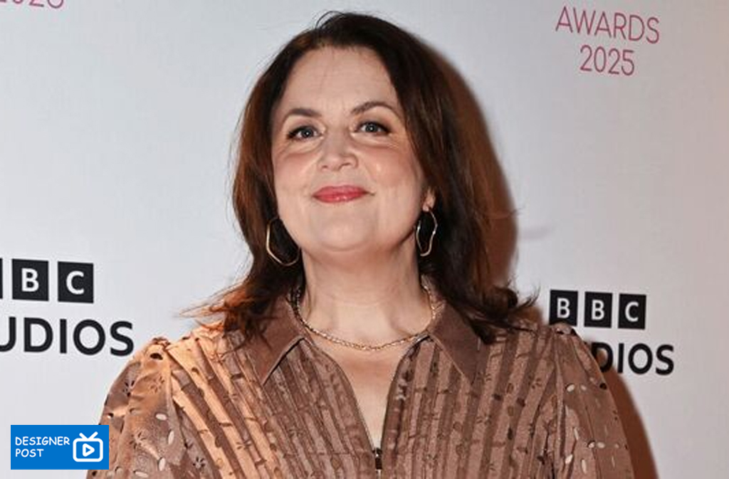 ruth jones net worth